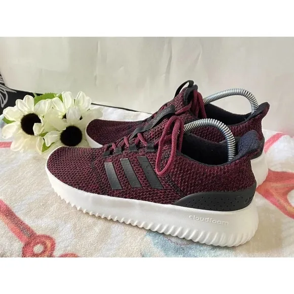 Adidas Cloud Memory Foam Womens Athletic US 9 Running Walking Sneakers