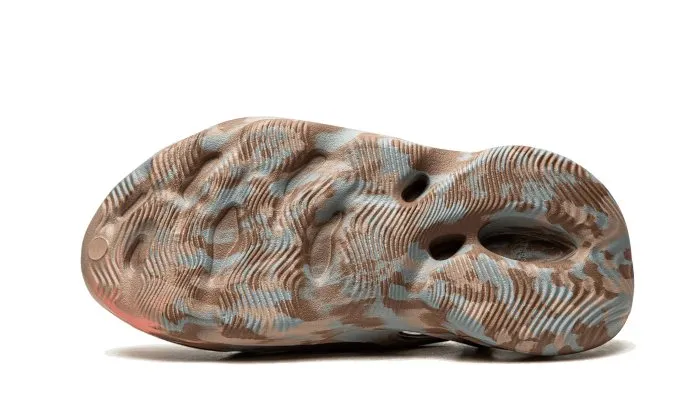 Adidas Yeezy Foam RNNR MX Sand Grey