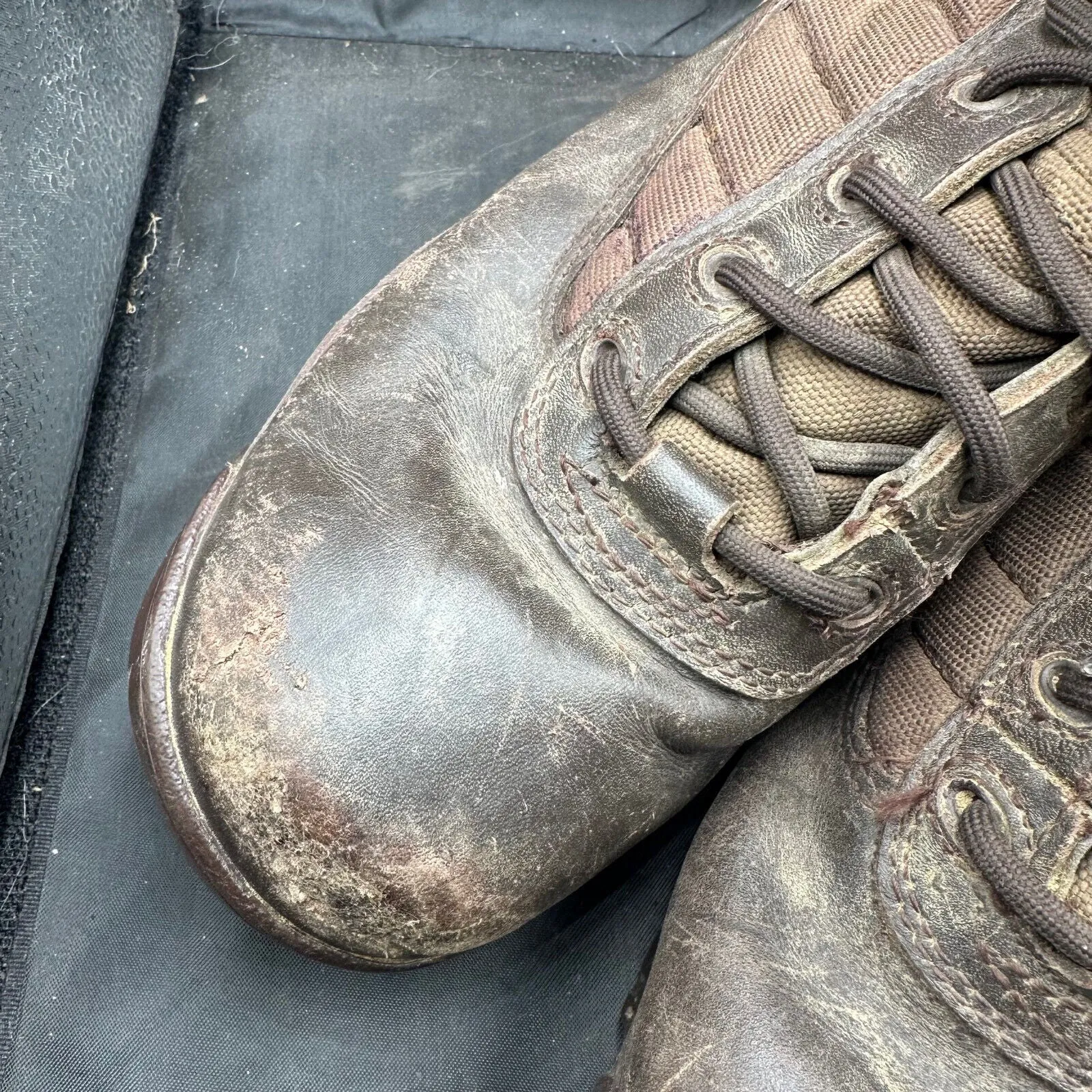 Army Brown Leather BATES Combat Boots - Size EU 41 - UK 7M
