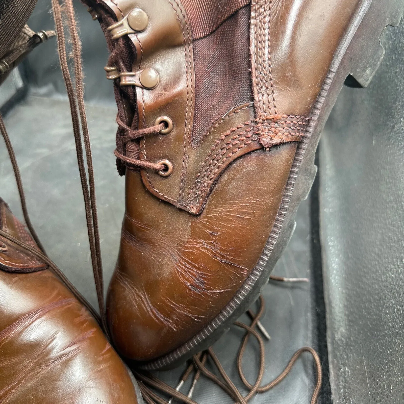 Army Brown Leather High Top Combat Patrol Boots - Size UK 8L - EU 42