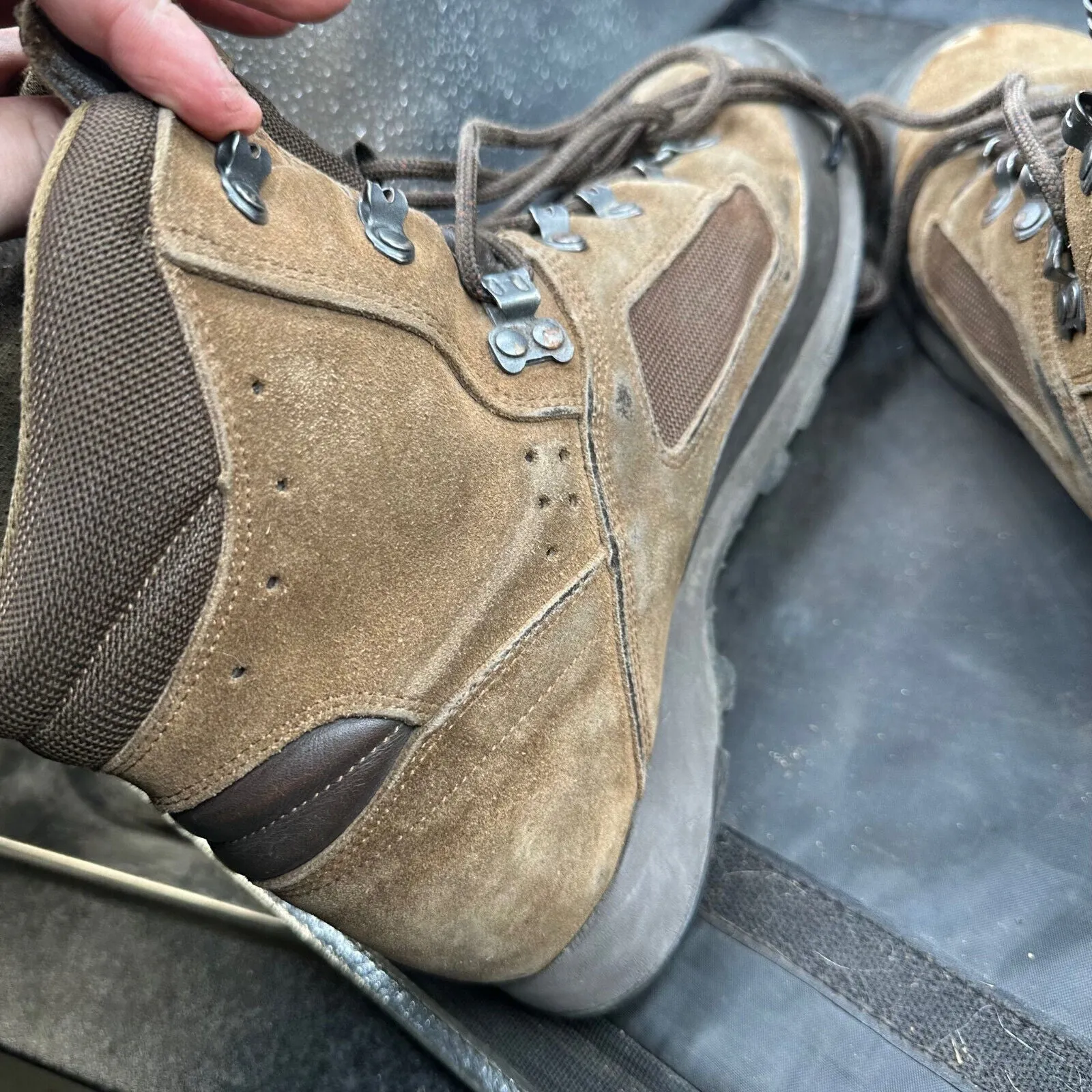 Army Brown Leather ITURRI Combat Boots - Size EU 43 - UK 9M