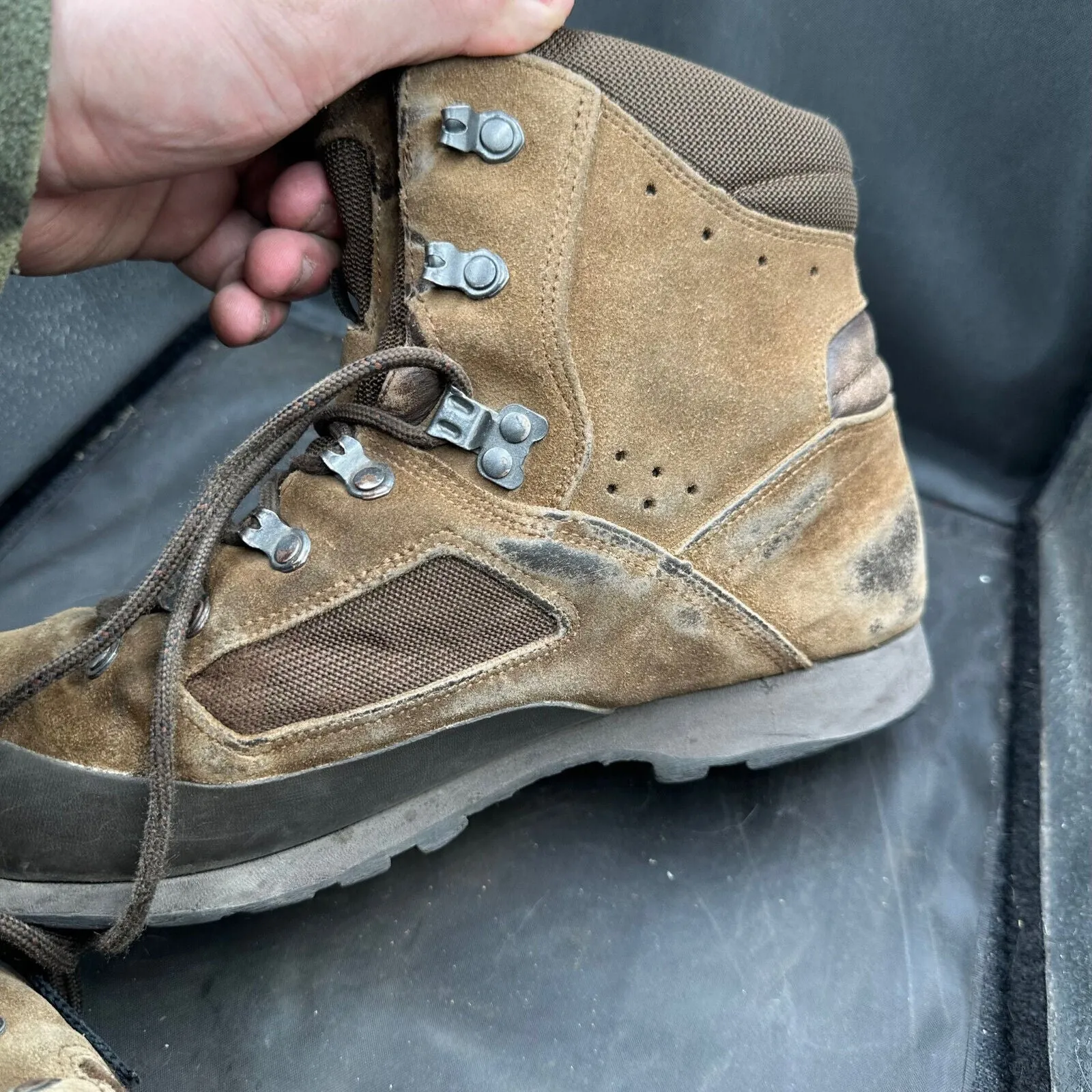 Army Brown Leather ITURRI Combat Boots - Size EU 43 - UK 9M
