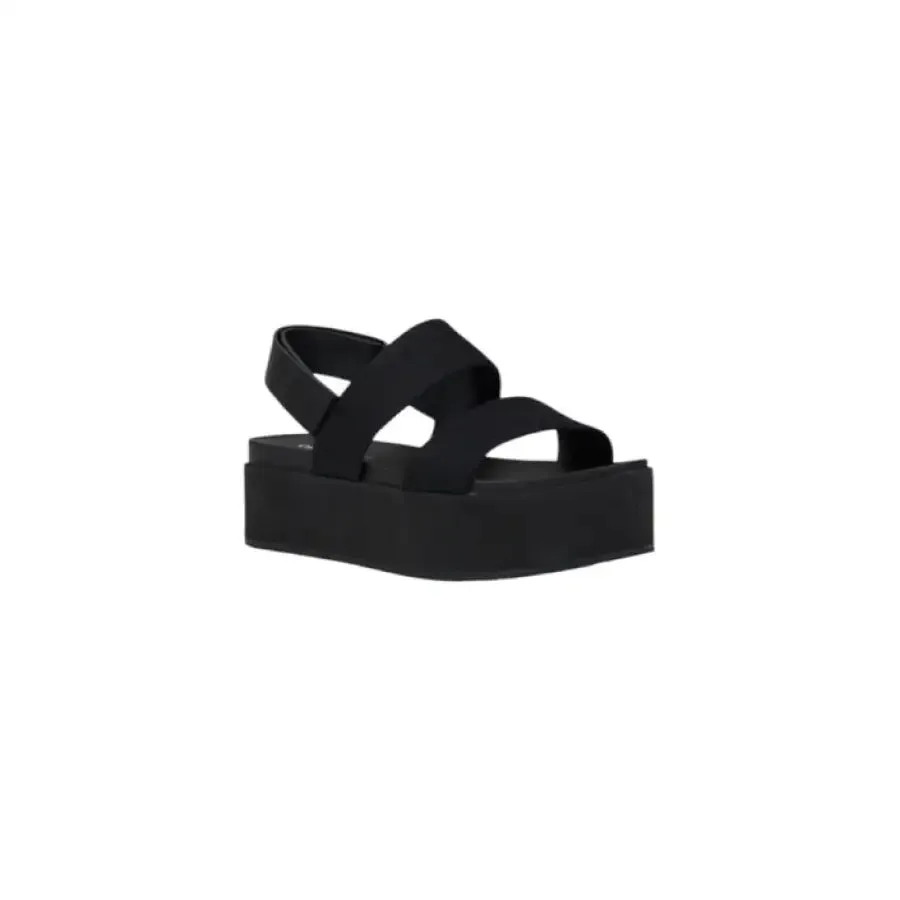 Black Platform Sandal