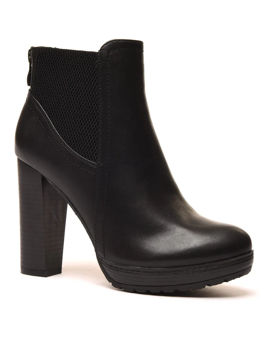 Bottines noires à talons avec élastiques