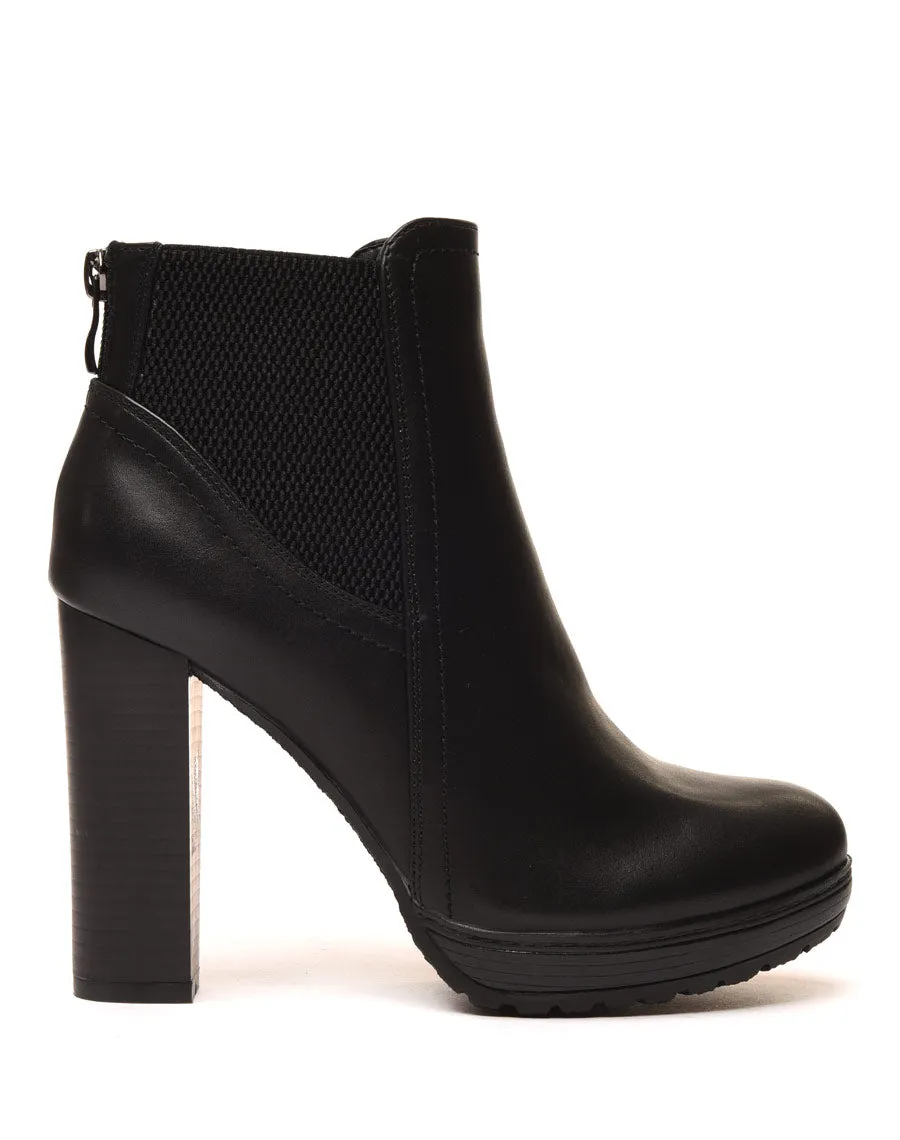 Bottines noires à talons avec élastiques