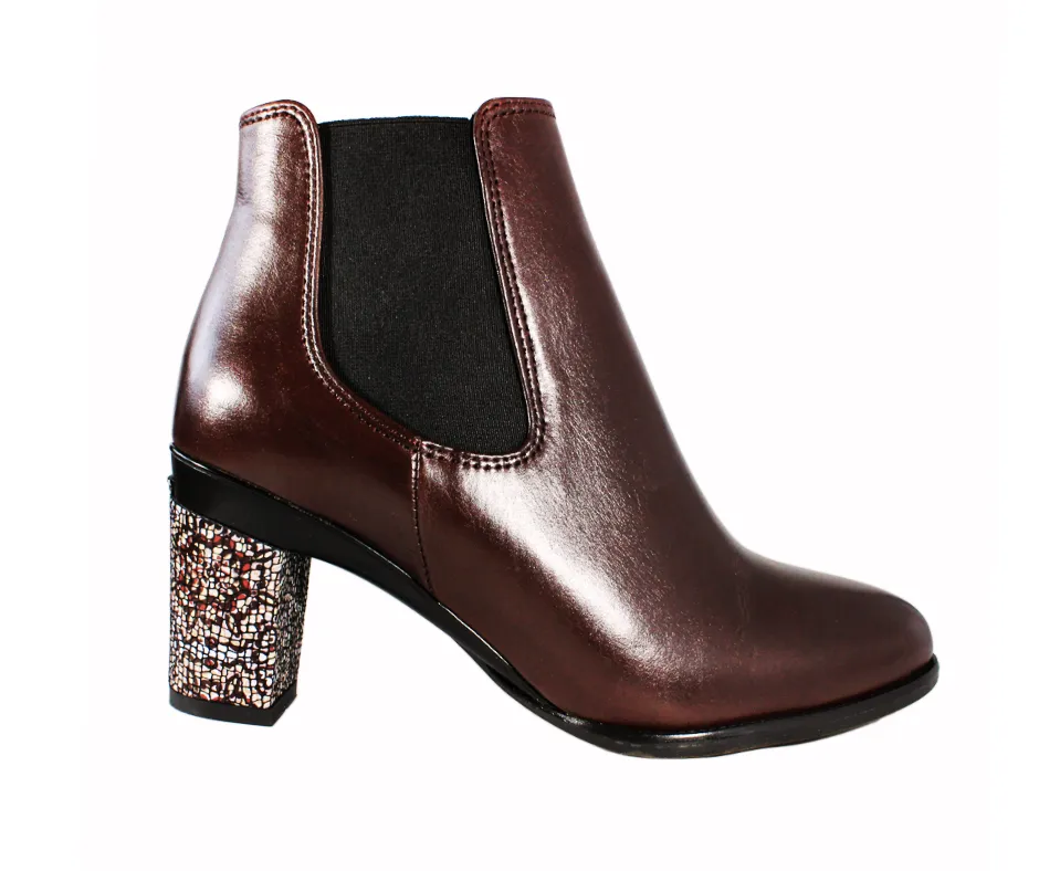 Chelsea Espresso Boot