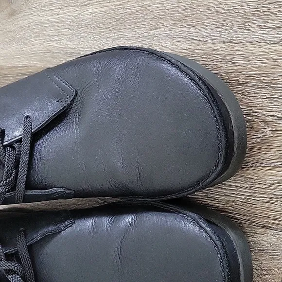 CLARKS Oakland Rise Classic Leather Boots Chukka Chelsea Black US 10.5 EUC