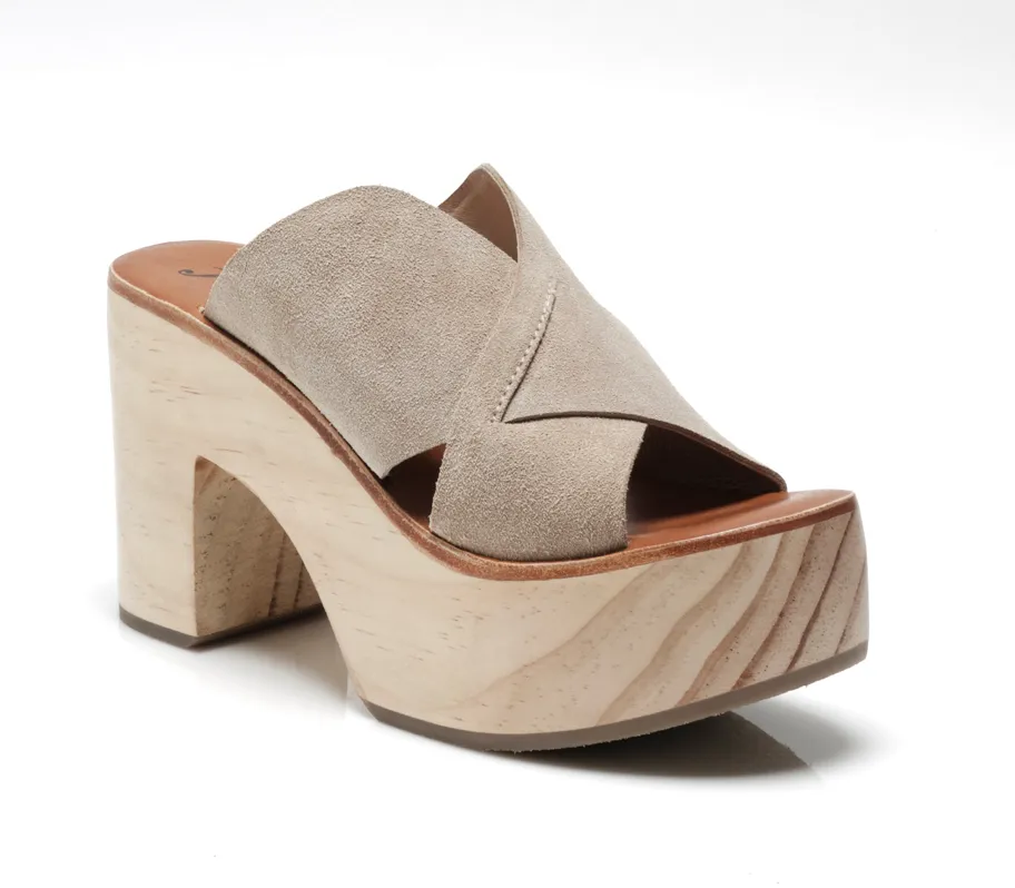 Crisscross Wooden Platform Clog