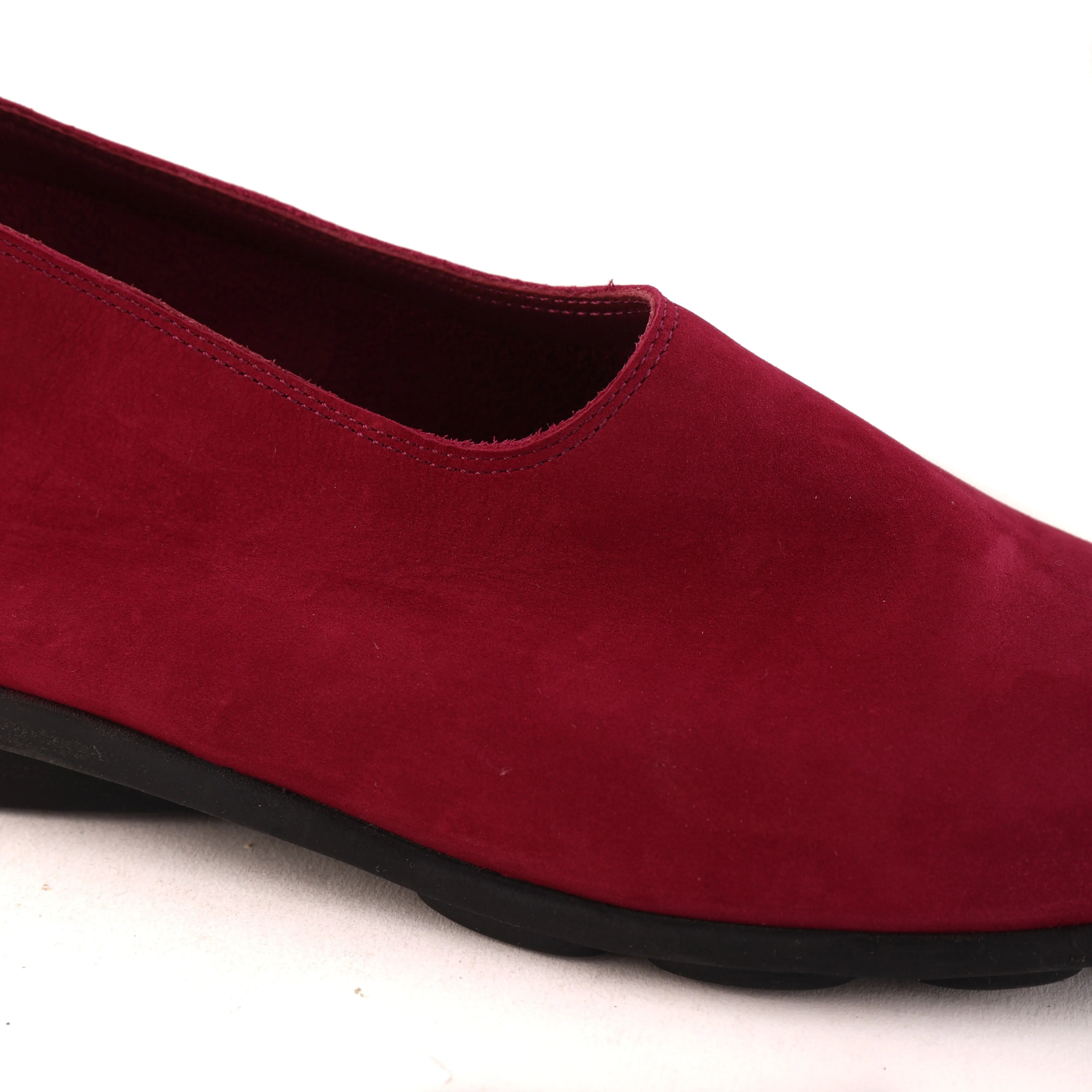DENAKO Berry Nubuck