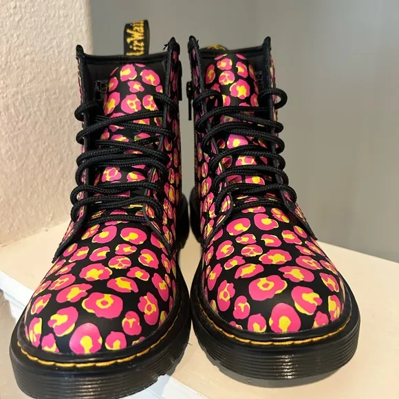 Dr Doc Martens 1460 J Pink Leopard Hydro Leather Combat Boots Youth Girls Size 2