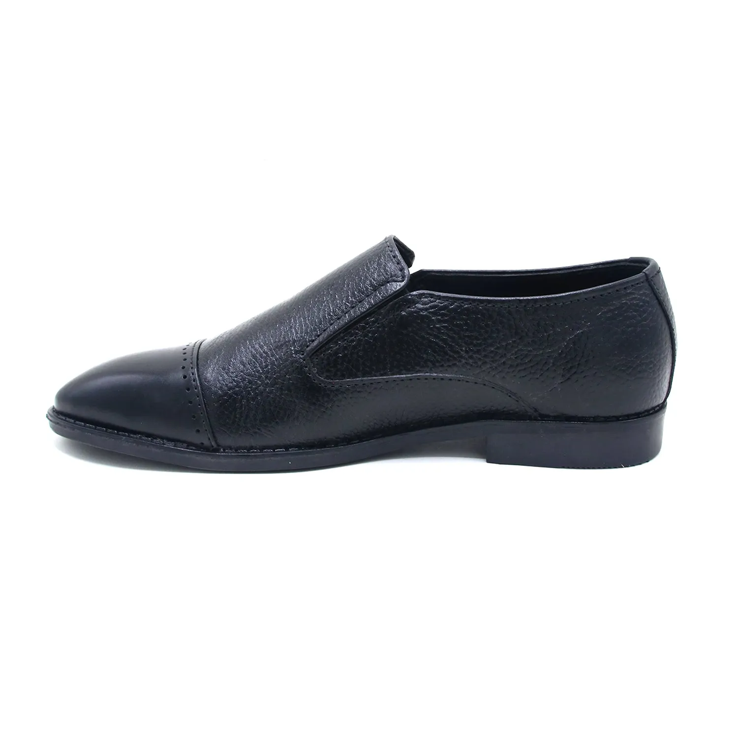 Eminent Comfortable Slip-On Leather Moccasins - Black