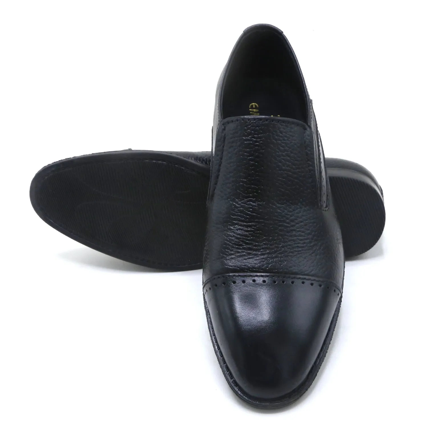 Eminent Comfortable Slip-On Leather Moccasins - Black