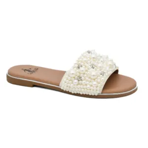 Gimme Kiss Pearl Rhinestone Sandals