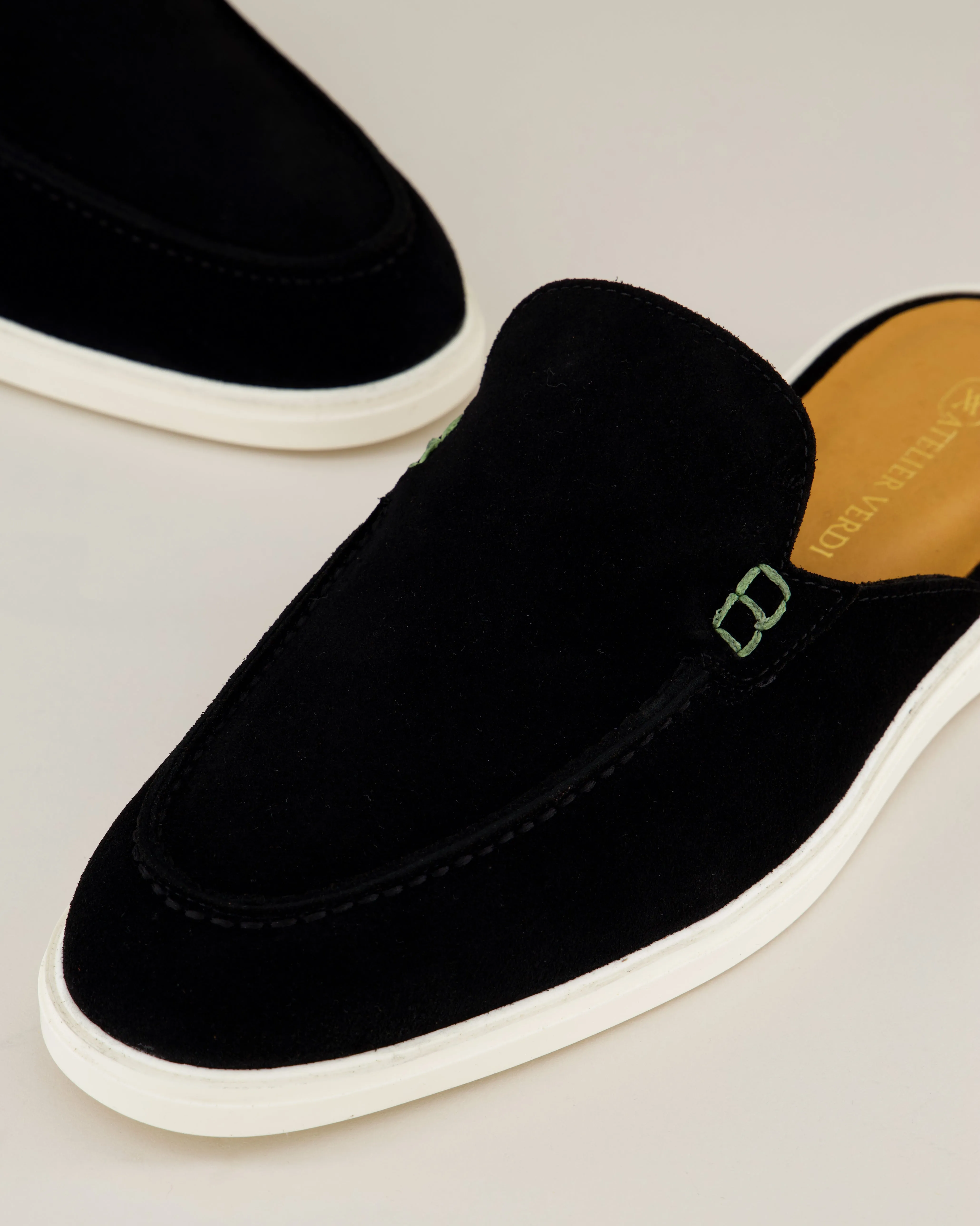 Gulio Slip-on Loafer  AVMSL01-Black