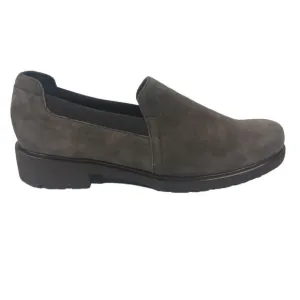Munro Becca Loafers GUC $210 size 11W       FS2110
