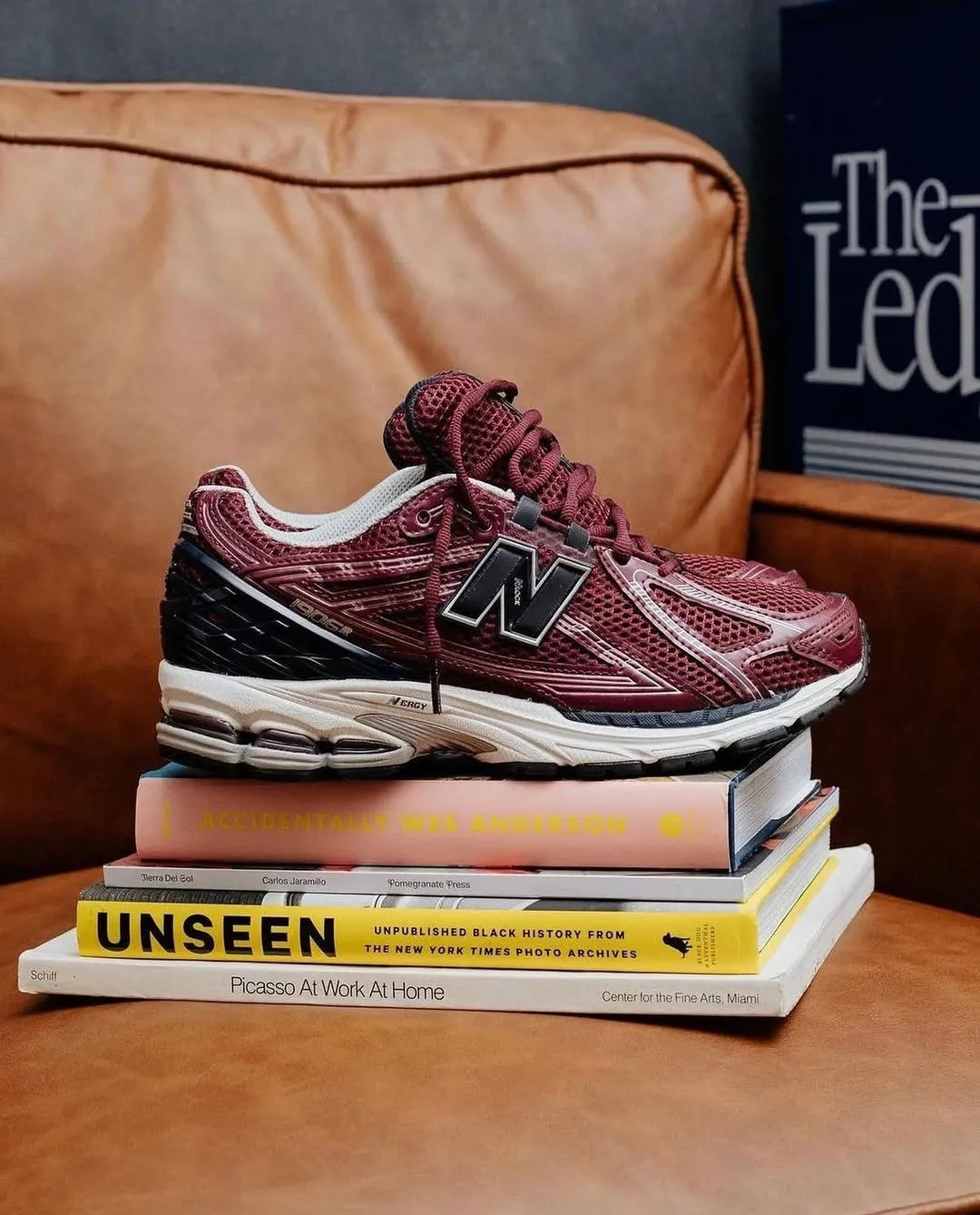New Balance 1906R Burgundy Black