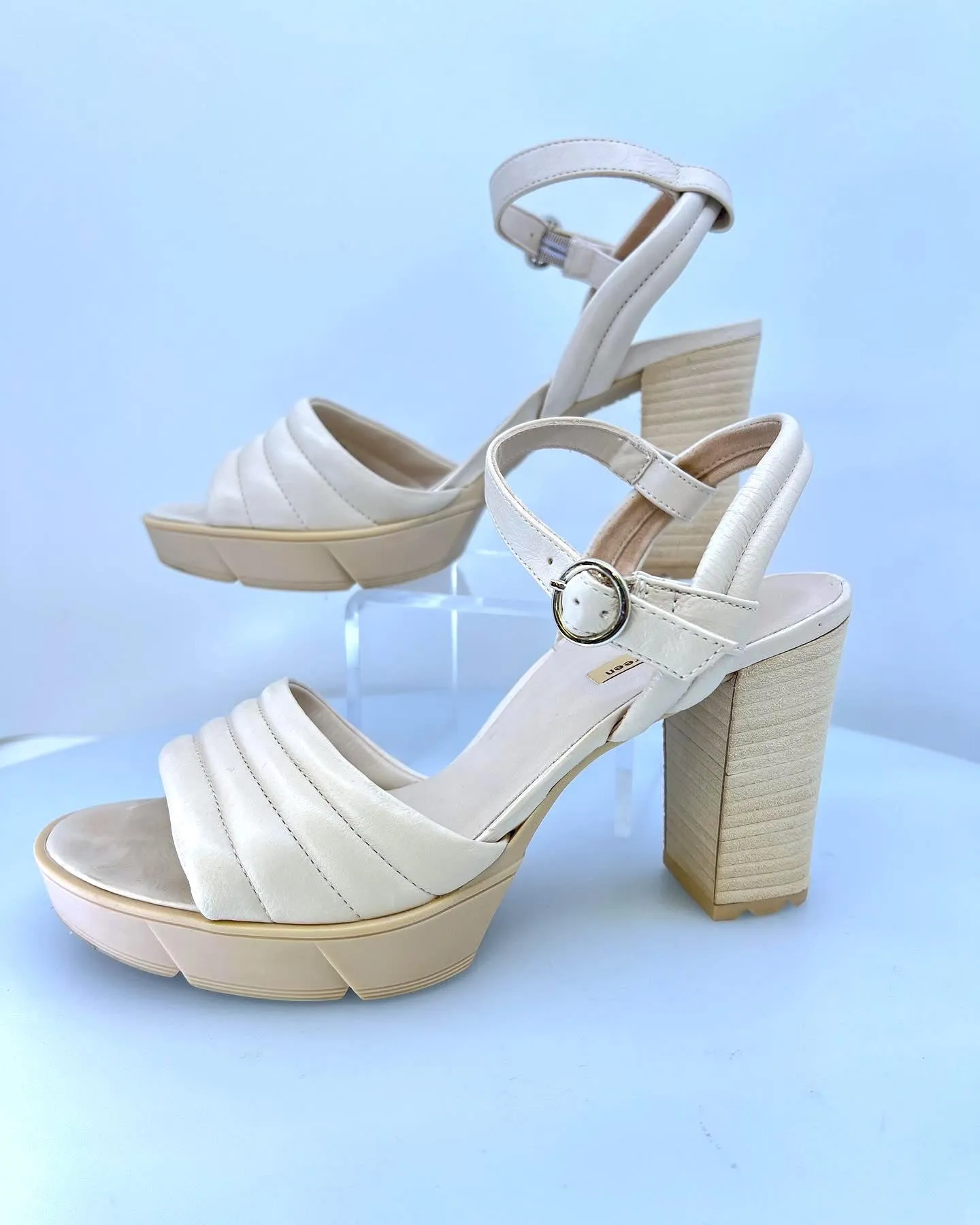 PAUL GREEN LESLIE PLATFORM SANDALS