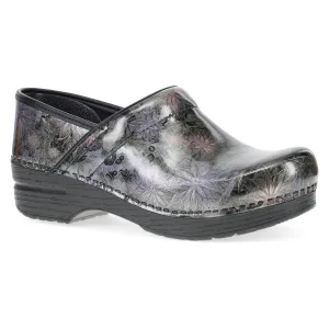 Professional - Etched Floral Patent Clog - 606-690202
