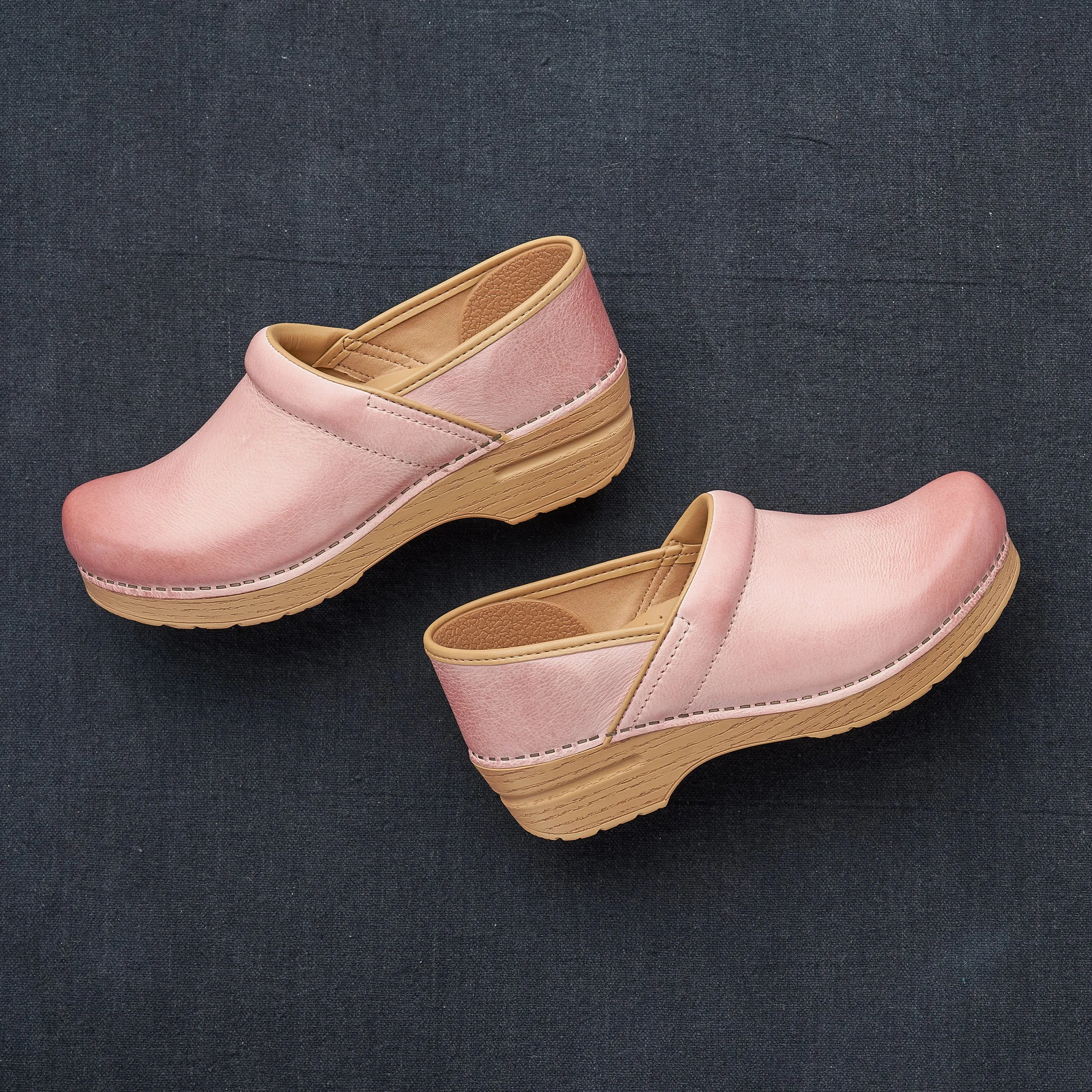 Professional - Pink Milled Burnished Clog - 306-331421