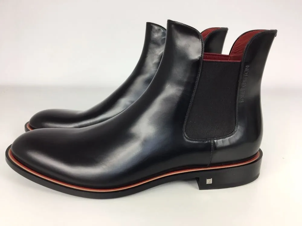 Red Line Chelsea Boot