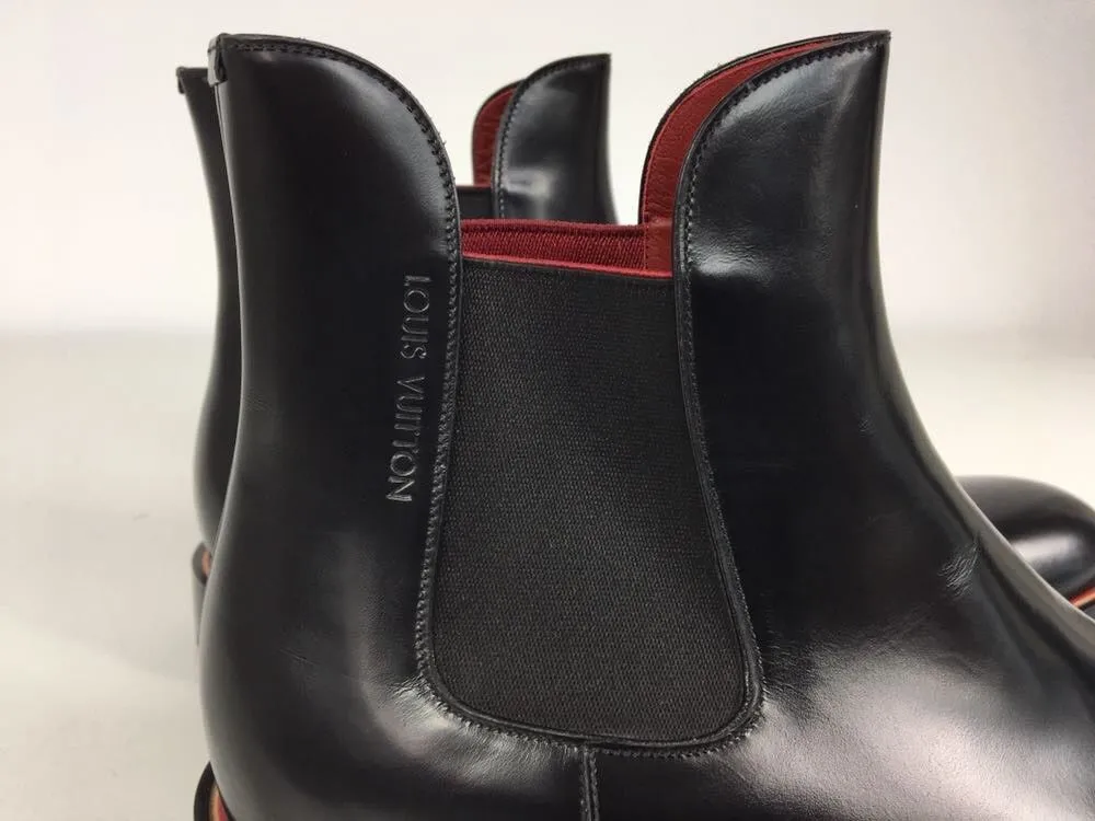 Red Line Chelsea Boot