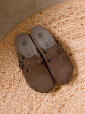 Riva Brown Clogs