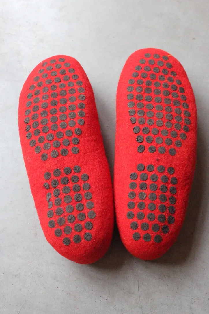 Slippers Clog size 39
