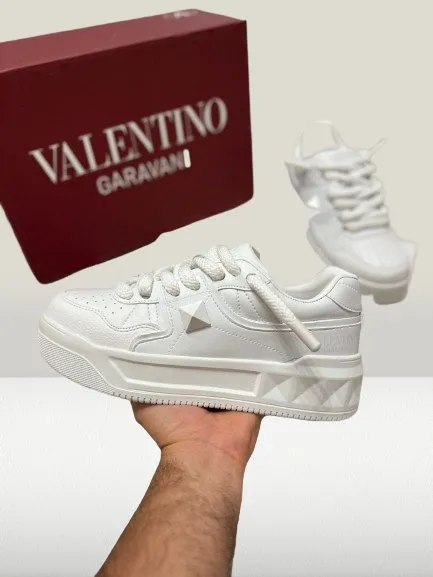 Valentino Garavani Sneakers Full-White [LA OFERTĂ]