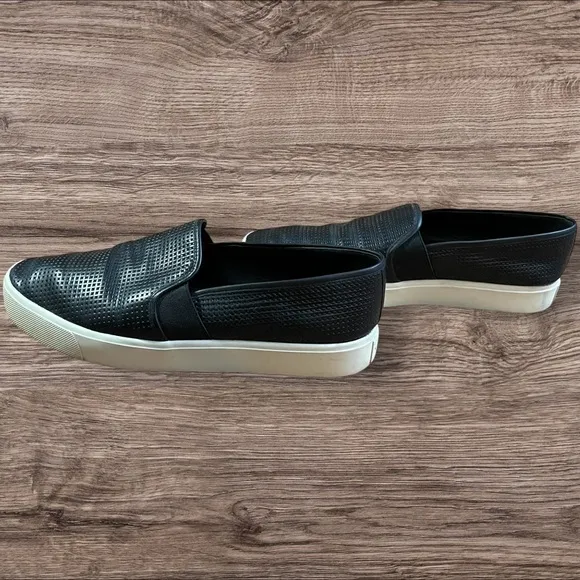 Vince Blair Black Slip-On Casual Sneaker Womans Sz. 8M Perforated Leather