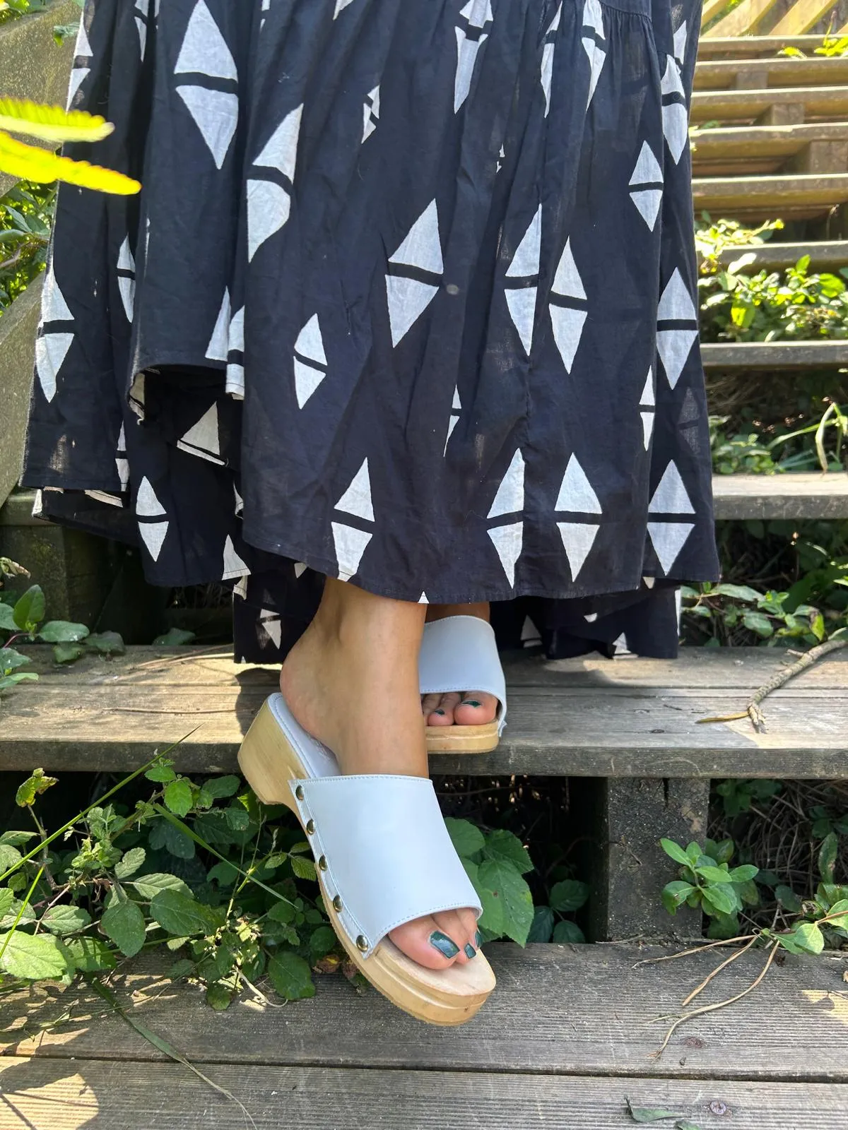 White Leather Clogs - Briffa x Entrudo