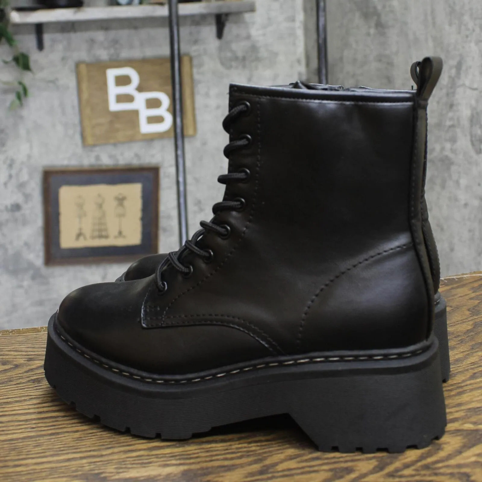 Wild Fable Womens Zea Combat Boots 87930208 Black 9.5M