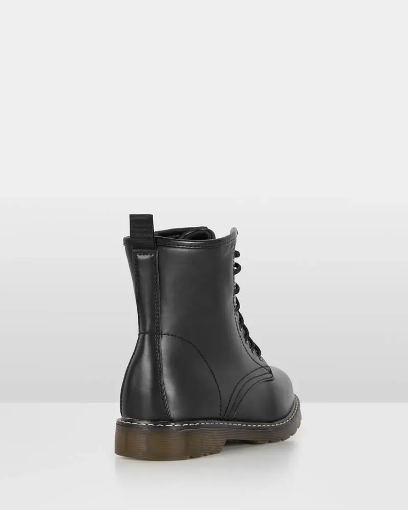 Wildfire Shoes Resist Combat Boots Black