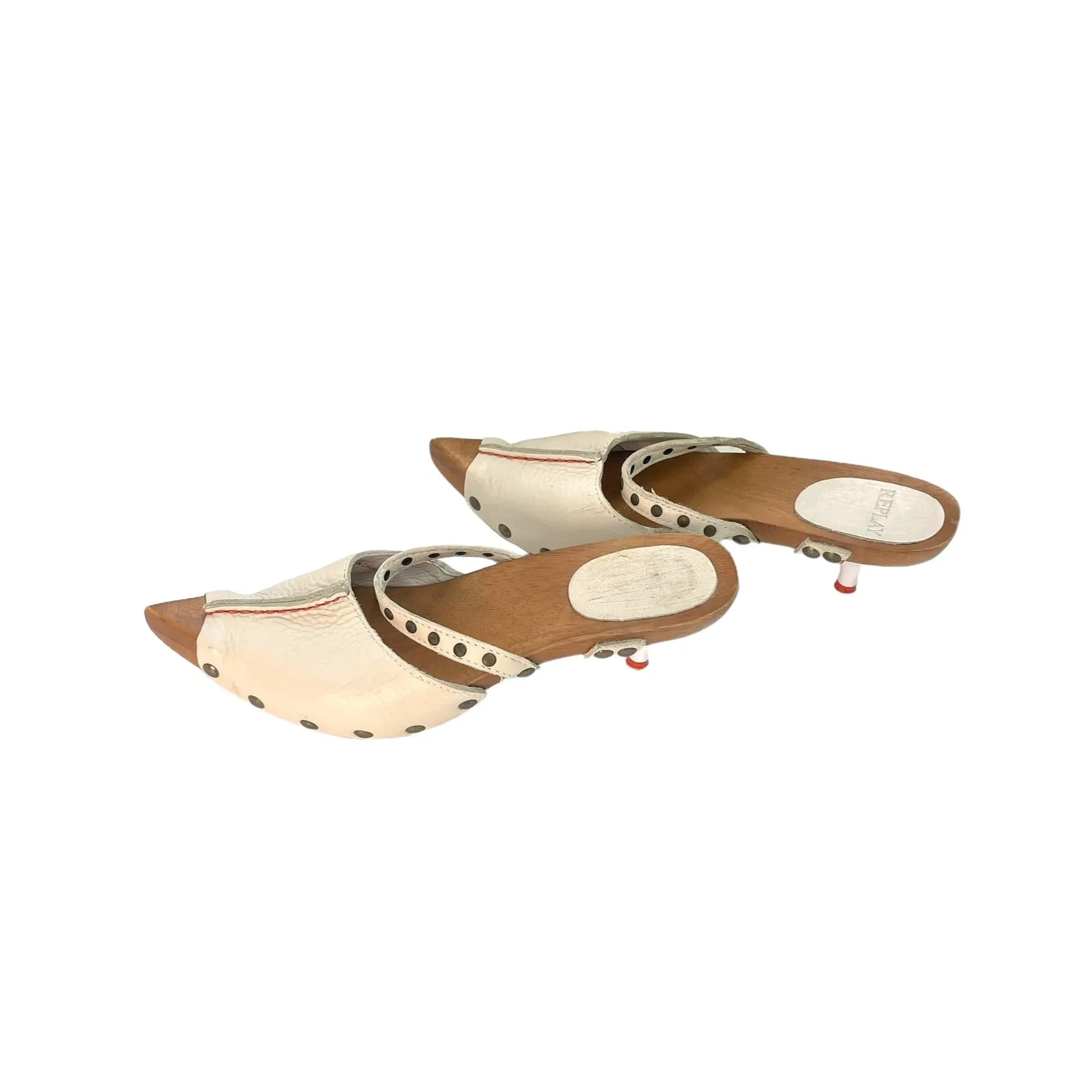 Y2K pointed Replay clogs